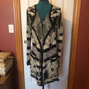 Lucky Black and Cream long sweater Medium